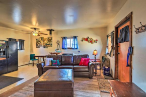 Flagstaff Home with Fire Pit, about 3 Mi to NAU!